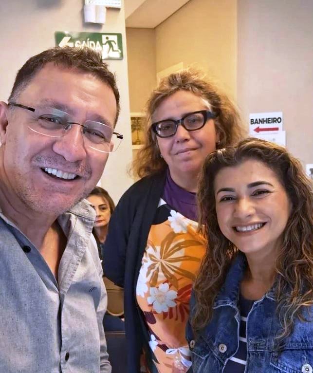 Confira os aniversariantes desse dia 05/12/25, por Dora Nunes