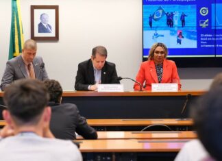 Category "Esportes" com ad especifico contratado