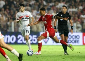 Category "Esportes" com ad especifico contratado