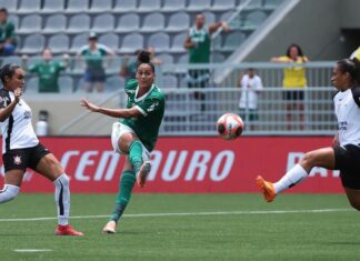 Category "Esportes" com ad especifico contratado