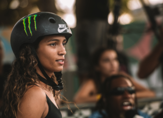 Category "Esportes" com ad especifico contratado