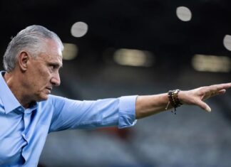 Category "Esportes" com ad especifico contratado