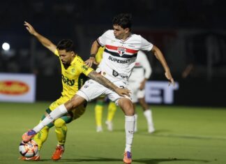 Category "Esportes" com ad especifico contratado