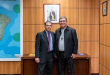 Template Colunistas – Yhuldes Giovani