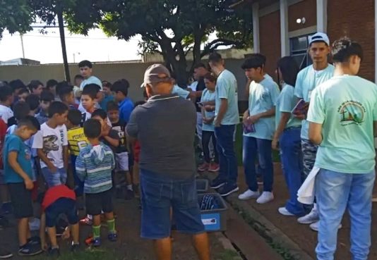 Empiezan las inscripciones para el tradicional Club de Verano en la Parroquia San Gerardo Category Vídeos