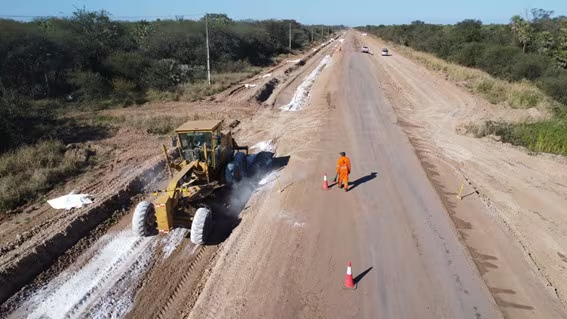 Se consolida la primera ruta de hormigón Pozo Colorado-Concepción, que transformará el norte del país Se consolida la primera ruta de hormigón Pozo Colorado-Concepción, que transformará el norte del país