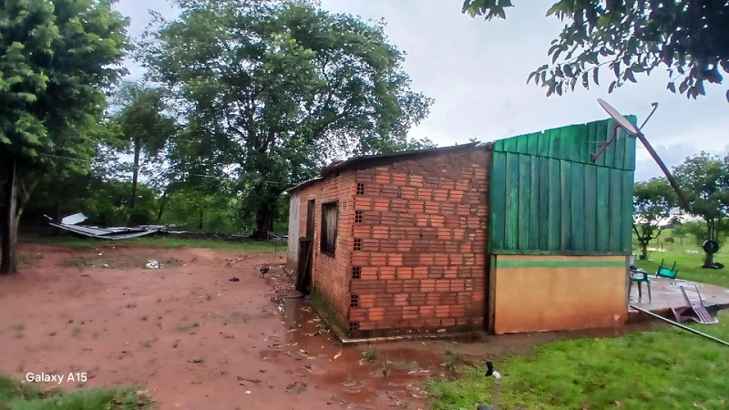 Devastadora tormenta y granizada destechan viviendas y dejan sin producción agrícola a campesinos
