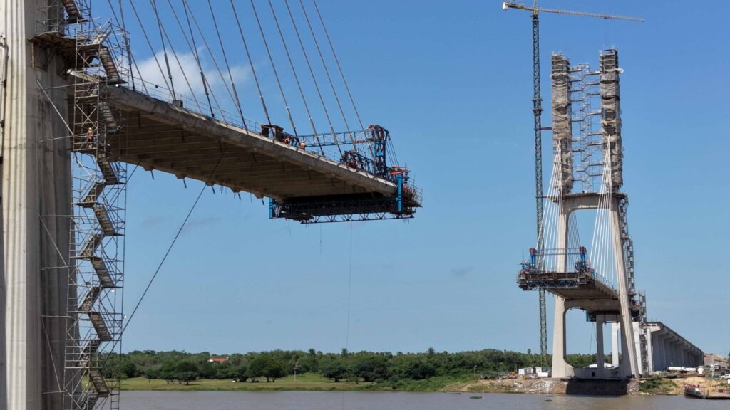 Ponte da Rota Bioceânica deve ligar Brasil e Paraguai em maio deste ano