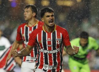 Category "Esportes" com ad especifico contratado