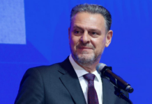 Template Colunistas – Yhuldes Giovani