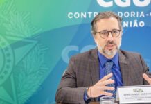 Template Colunistas – Yhuldes Giovani