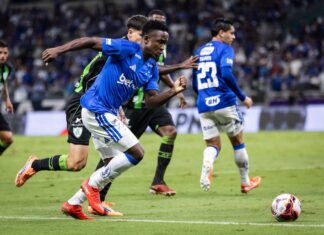 Category "Esportes" com ad especifico contratado