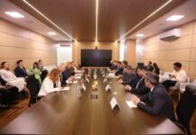 Template Colunistas – Yhuldes Giovani