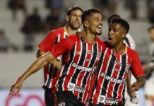 Template Colunistas – Yhuldes Giovani