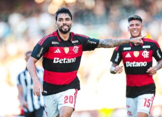 Category "Esportes" com ad especifico contratado