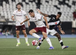 Category "Esportes" com ad especifico contratado