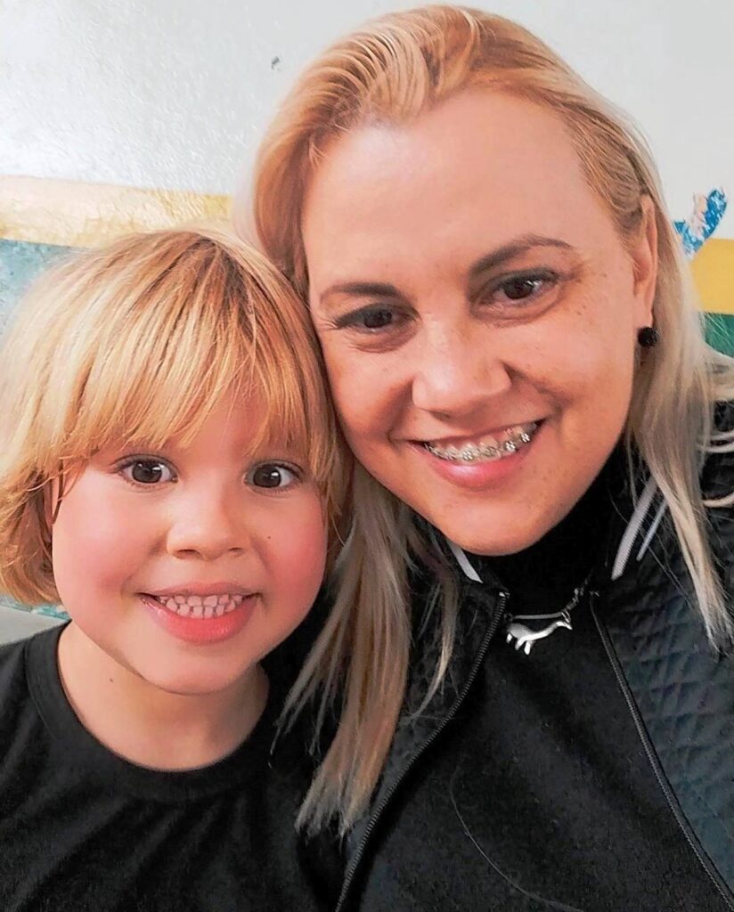 Saiba quem faz aniversário hoje, dia 22/02/26, por Dora Nunes