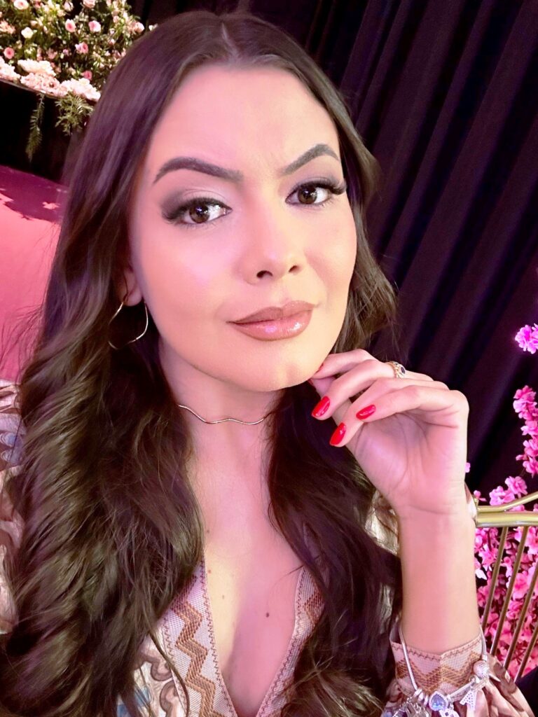 Saiba quem faz aniversário hoje, dia 04/02/26, por Dora Nunes