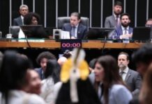 Template Colunistas – Yhuldes Giovani