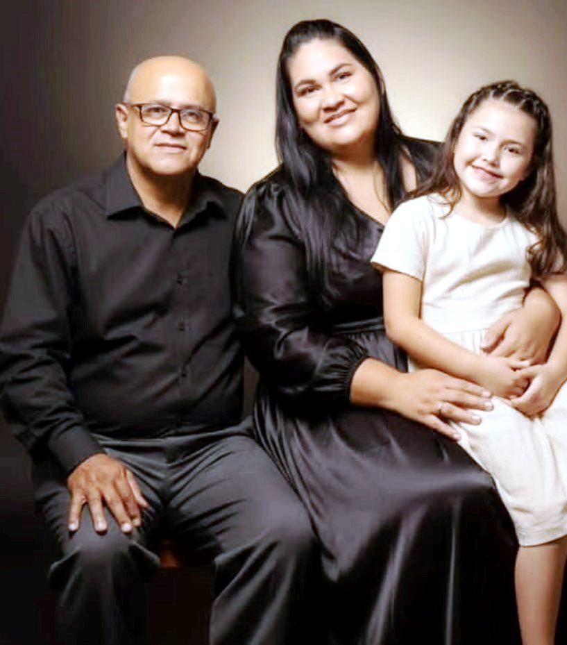 Saiba quem faz aniversário hoje, dia 25/02/26, por Dora Nunes