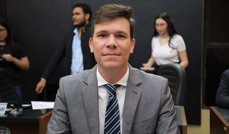 Vereador Gabriel Arce (UB)