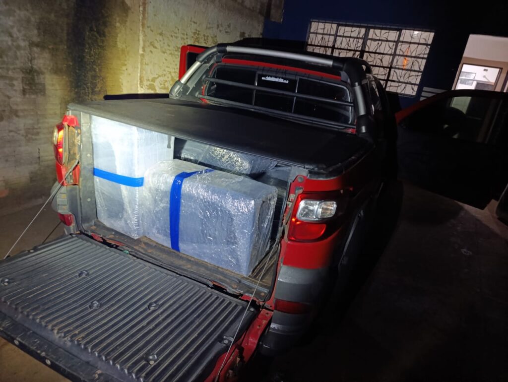 Ponta Porã: 4º BPM apreende aproximadamente 3 toneladas de maconha no bairro Kamel Saad