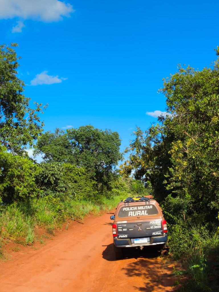 BPM Rural com apoio da PMR, apreenderam aproximadamente 2.000 quilos de maconha