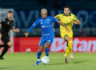 Category "Esportes" com ad especifico contratado