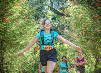 Category "Esportes" com ad especifico contratado