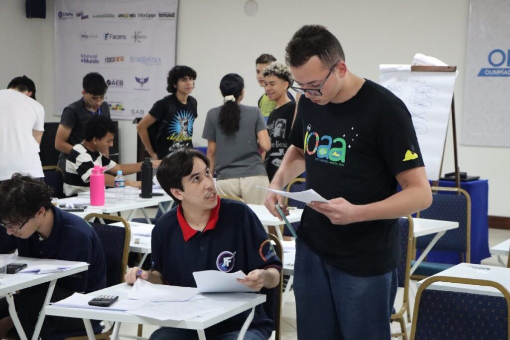 150 estudantes disputam vaga para as olimpíadas internacionais de astronomia e astrofísica 150 estudantes disputam vaga para as olimpíadas internacionais de astronomia e astrofísica