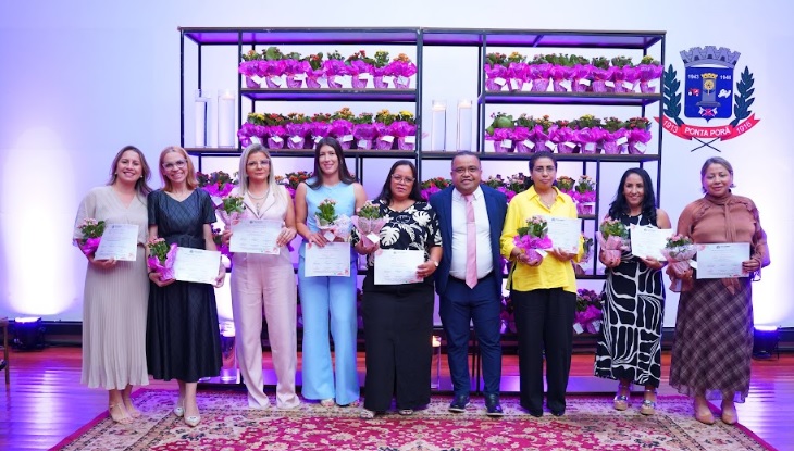 Mulheres que se destacam em Ponta Porã foram homenageadas pela Câmara Municipal Mulheres que se destacam em Ponta Porã foram homenageadas pela Câmara Municipal