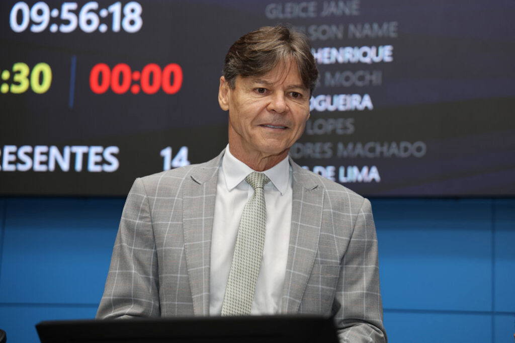 Projeto normatiza comercialização de produtos farmacêuticos magistrais isentos de prescrição médica Projeto normatiza comercialização de produtos farmacêuticos magistrais isentos de prescrição médica