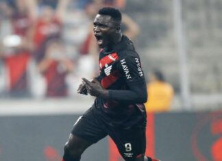 Category "Esportes" com ad especifico contratado