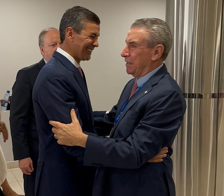 Com presidente do Paraguai e Longen, Paulo Corrêa defende competitividade das indústrias de MS