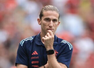 Category "Esportes" com ad especifico contratado