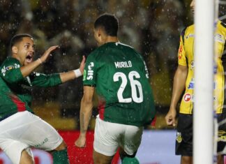 Category "Esportes" com ad especifico contratado