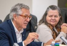 Template Colunistas – Yhuldes Giovani