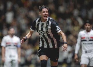 Category "Esportes" com ad especifico contratado