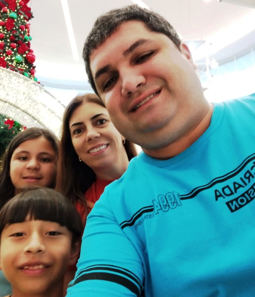 Veja os aniversariantes de hoje, dia 12/03/26