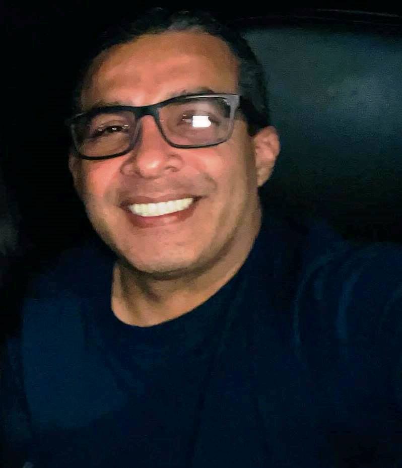 Saiba quem faz aniversário hoje, dia 08/03/26, por Dora Nunes