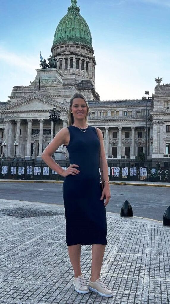 Saiba quem faz aniversário hoje, dia 14/03/26, por Dora Nunes