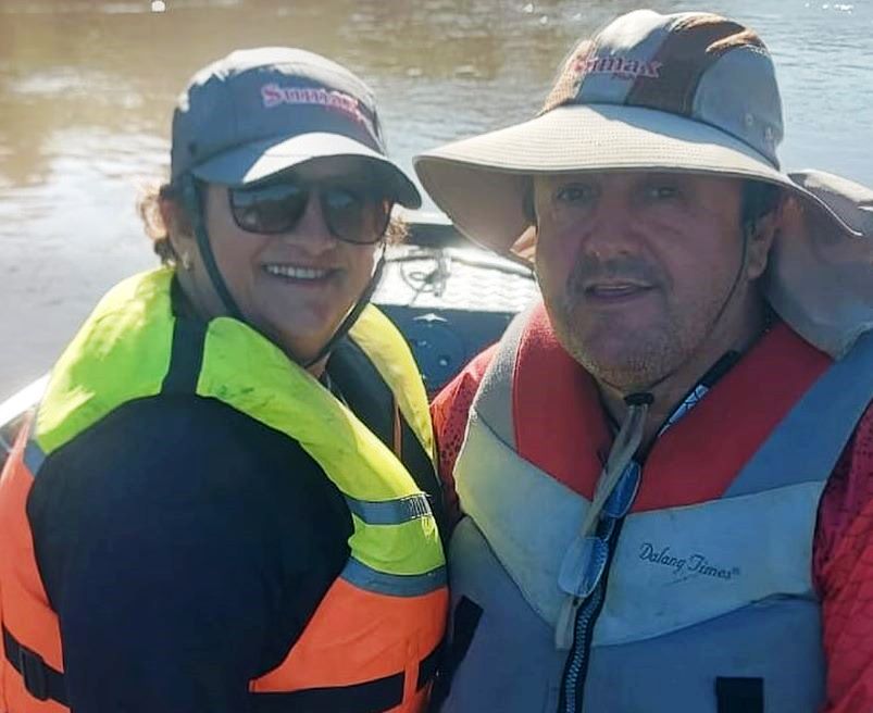 Saiba quem faz aniversário hoje, dia 08/03/26, por Dora Nunes