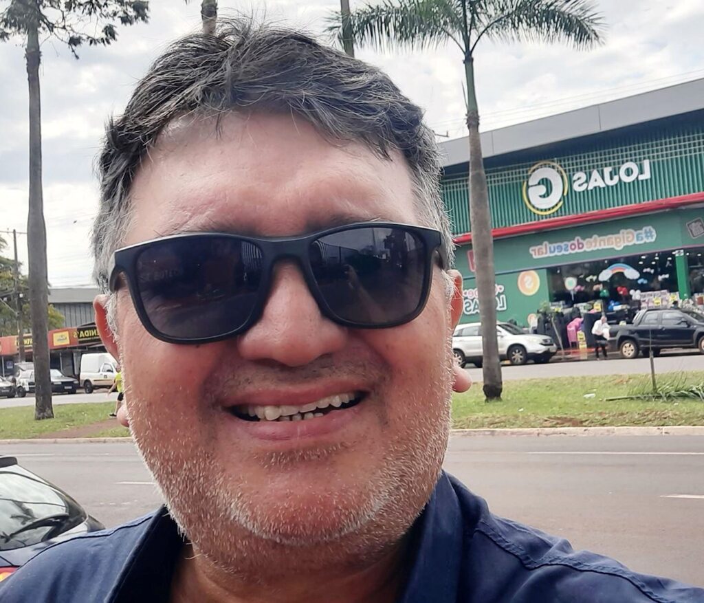 Confira os aniversariantes desse dia 18/03/26, por Dora Nunes