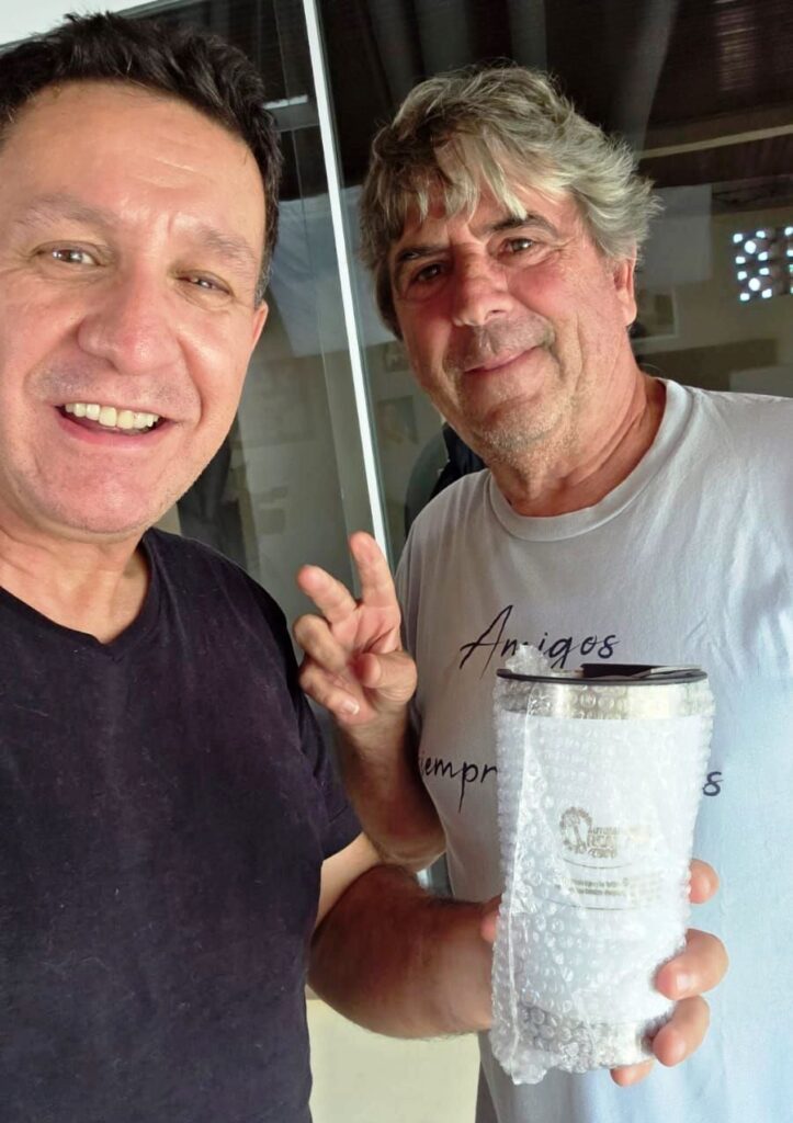 Saiba quem faz aniversário hoje, dia 22/03/26, por Dora Nunes