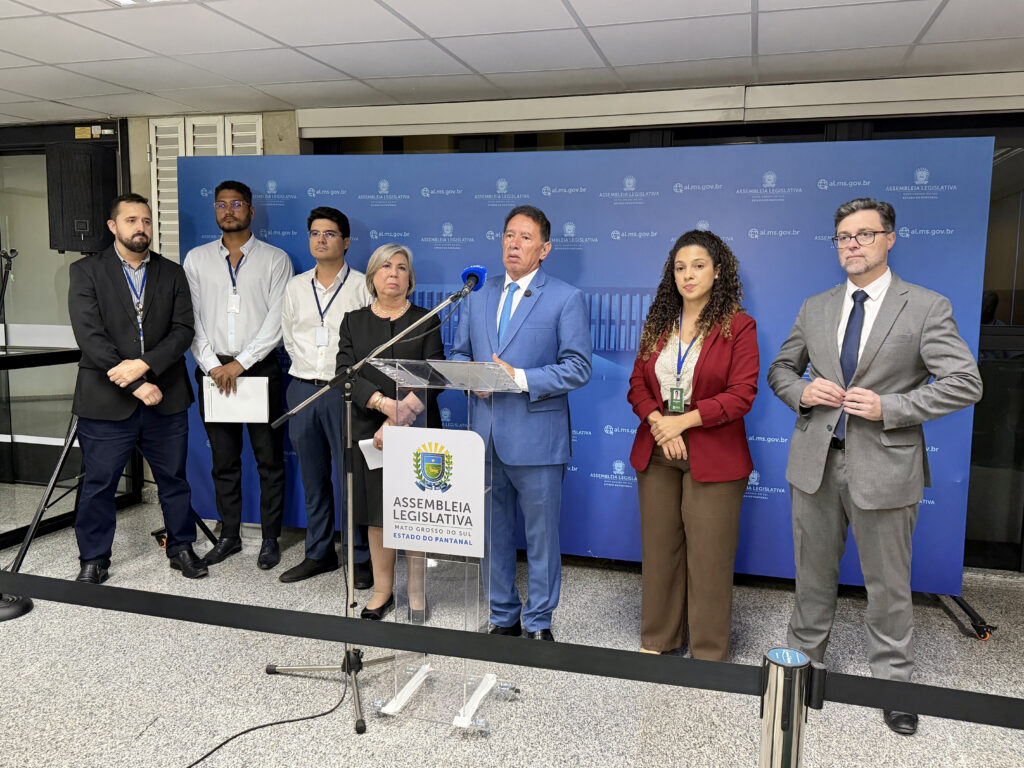 Concurso da ALEMS: Gerson reforça regras e orienta candidatos em coletiva antes das provas