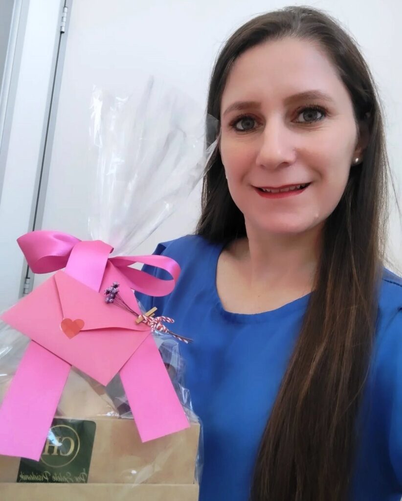 Confira os aniversariantes desse dia 05/03/26, por Dora Nunes