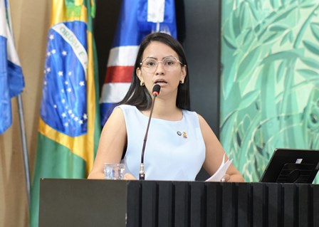 Natália Velasques (PSDB)