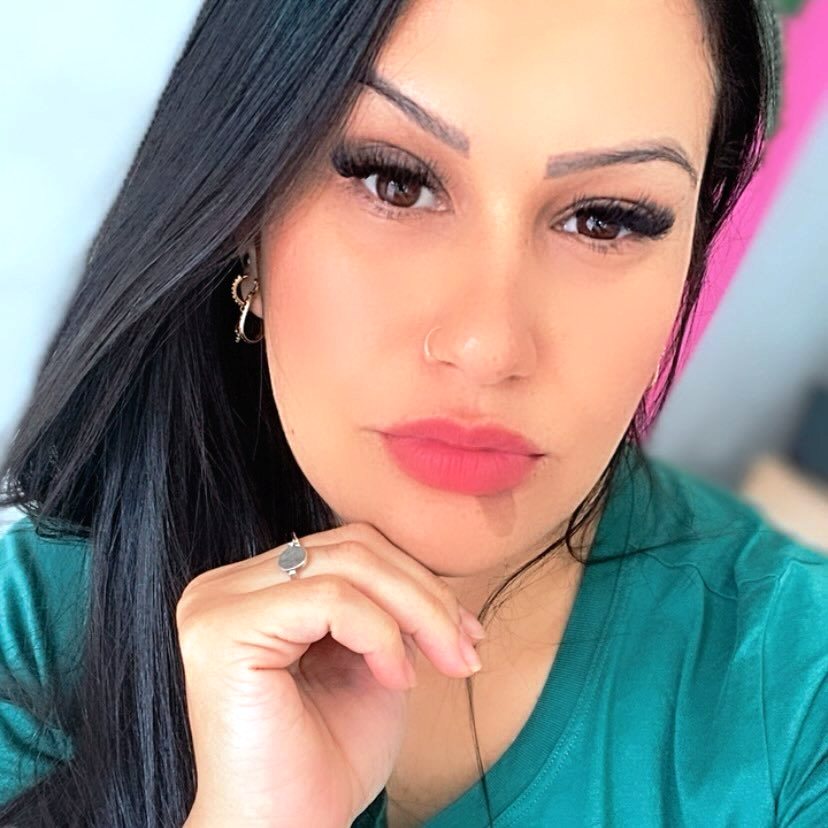 Saiba quem faz aniversário hoje, dia 22/03/26, por Dora Nunes