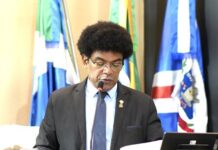 Template Colunistas – Yhuldes Giovani