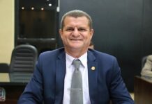 Template Colunistas – Yhuldes Giovani